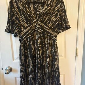 SHEIN Black and Gold Patterned Midi Dress